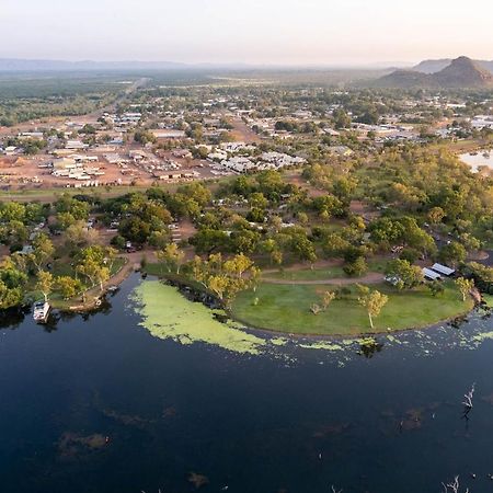 Kimberleyland Waterfront Holiday Park Kununurra Exterior foto