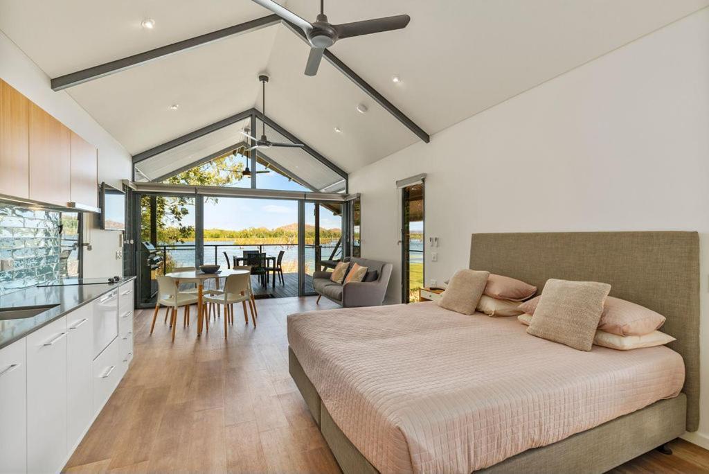 Kimberleyland Waterfront Holiday Park Kununurra Exterior foto