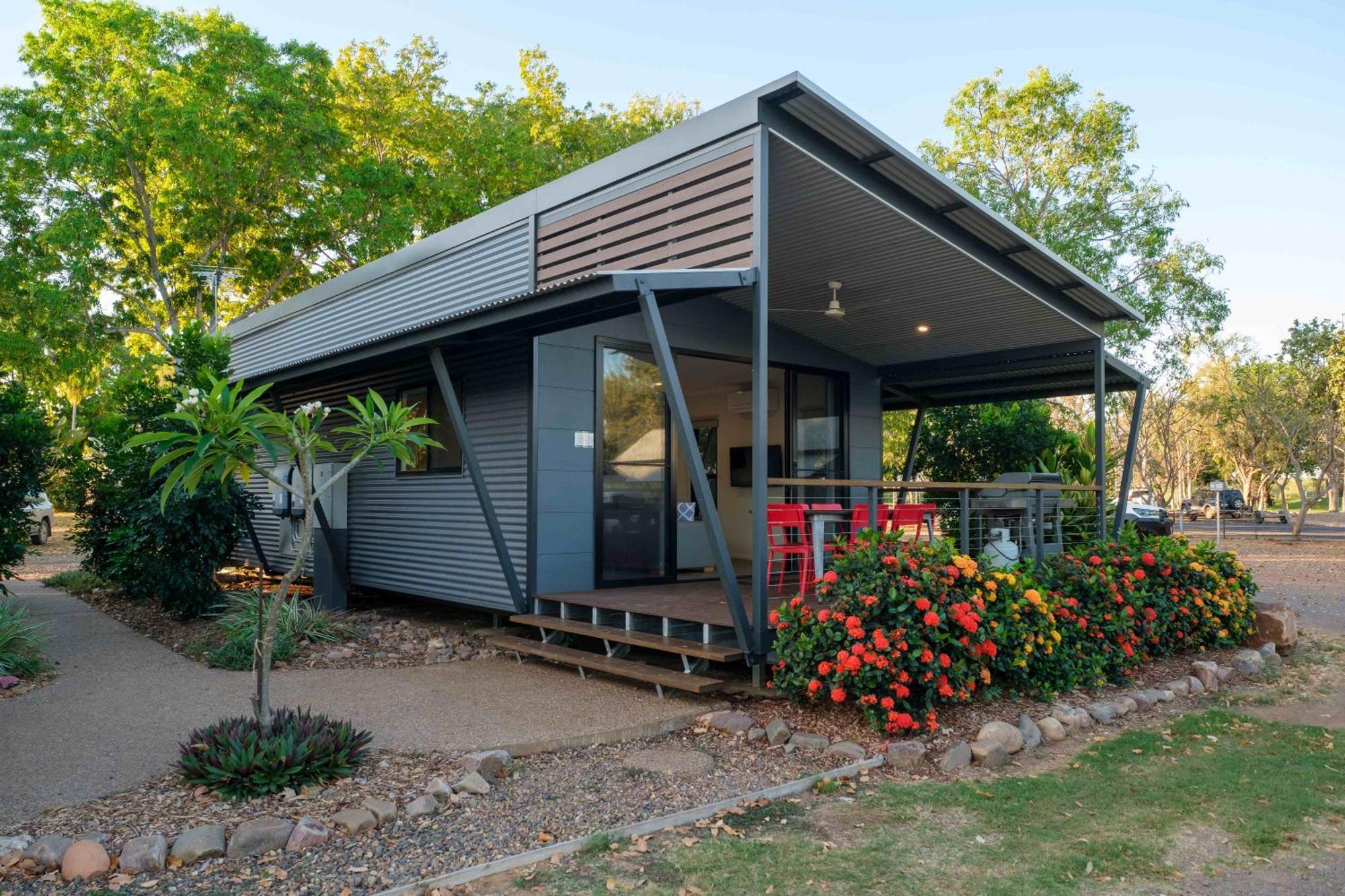 Kimberleyland Waterfront Holiday Park Kununurra Exterior foto